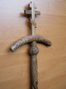 Архієрейський посох із різьбою